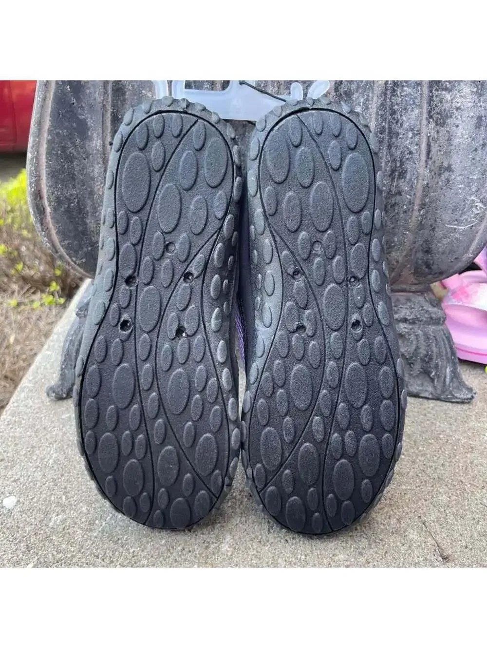 West Loop Kids Girls Purple & Black Mesh Water Aqua Shoes Size Large 4/5 NEW